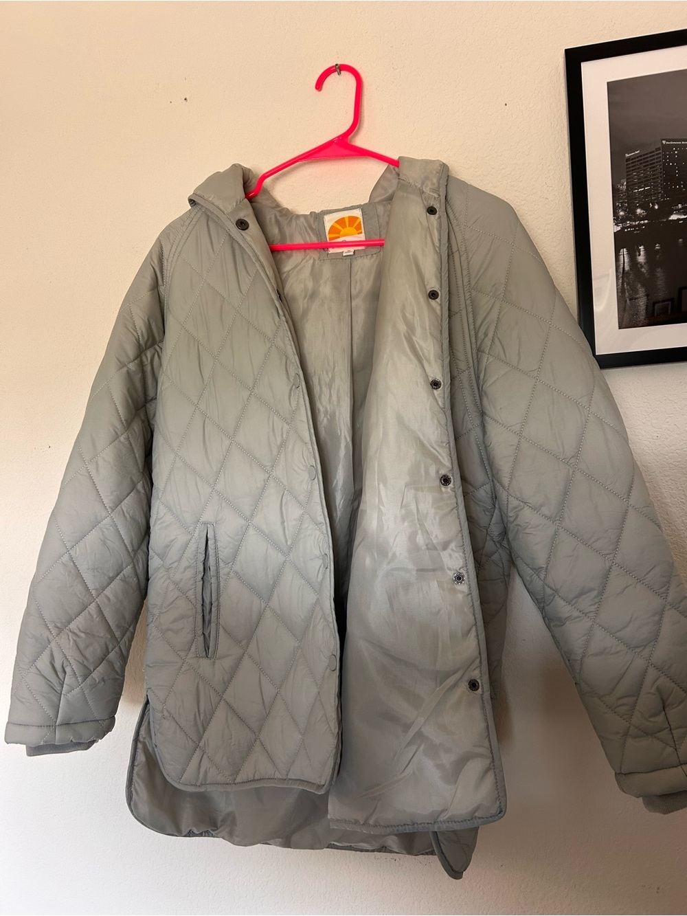 C&C California Quilted Hooded Puffer Jacket in Light Gray